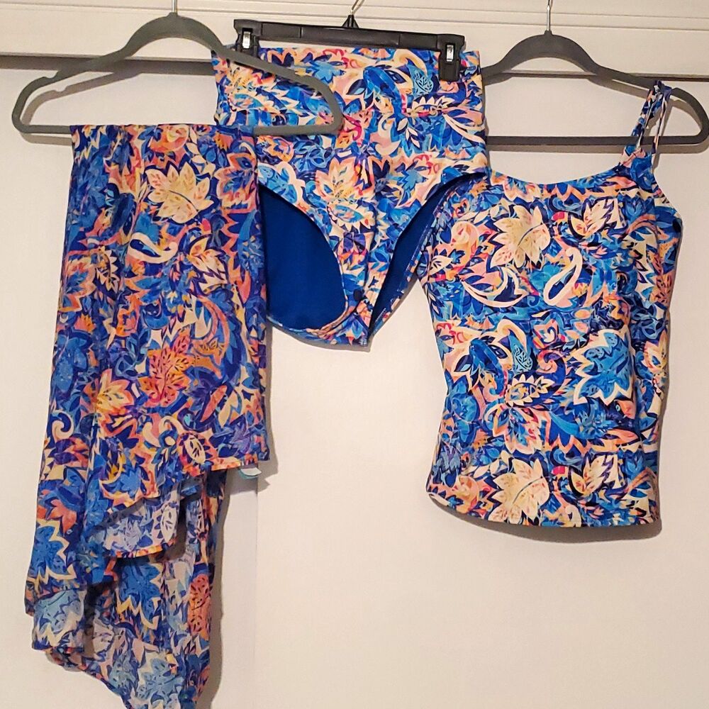 Sunsets 3-Piece Floral Tankini Set Bikini Bottom Size 16  Top 38E  Sarong